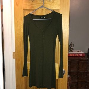 UO BDG Long Sleeve Henley Sweater Dark Olive Green